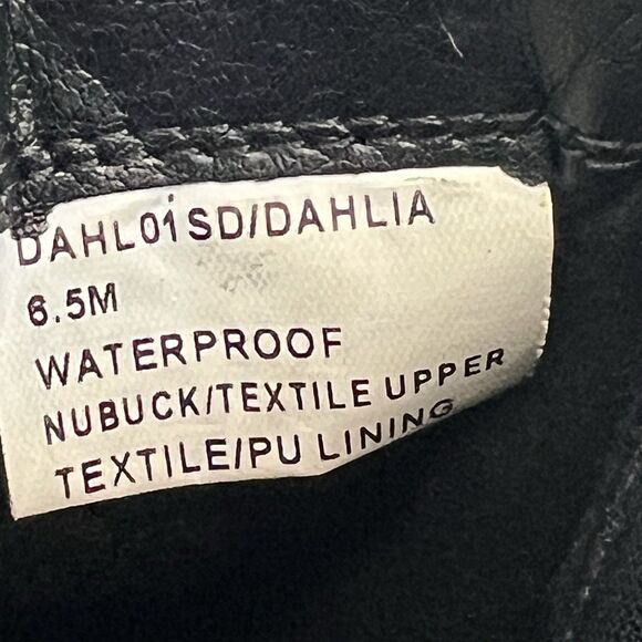 Blondo Womens Size 6.5 Black Dagger Waterproof Ankle Boot Bootie - Picture 8 of 8